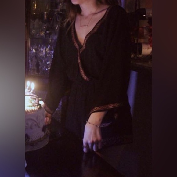 Black short romper, flowy bell sleeves with detailing all over - Picture 9 of 10